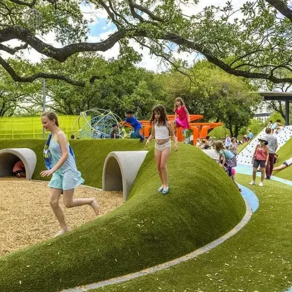 Noble Aurellia: Children's play area